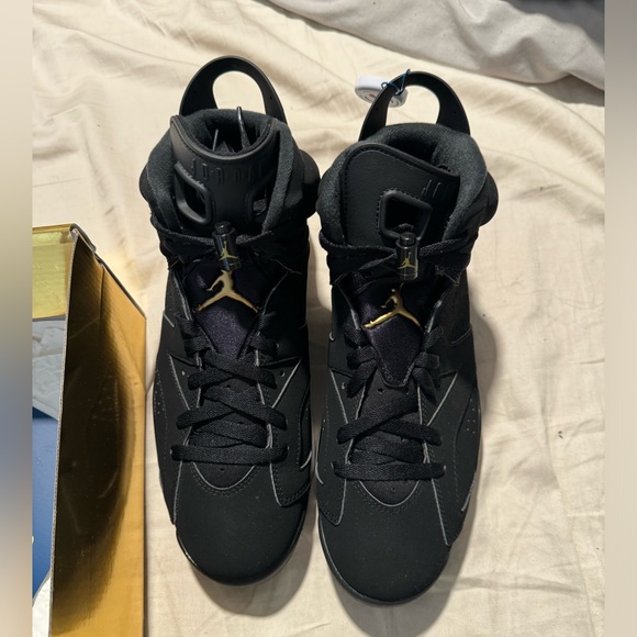 Jordan Retro 6 DMP SZ 10.5 - Picture 3 of 7